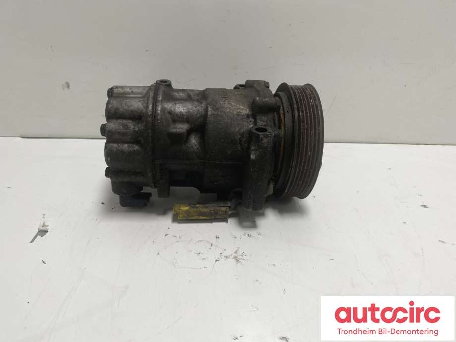 Aircondition kompressor til Peugeot Partner 2008-2015 (Type II, Fase 1)  (SANDEN|9670318880|6453ZZ|9822826880)
