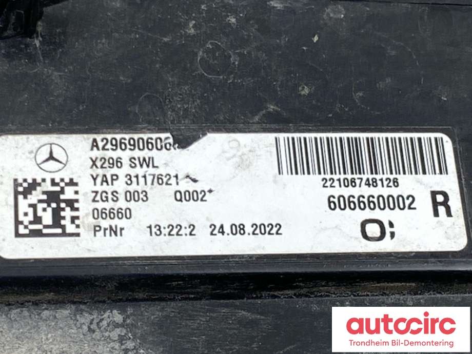 Baklykt høyre til Mercedes EQS SUV 2022-->> (X296) (X296) (A2969060601|A 296 906 12 03|)
