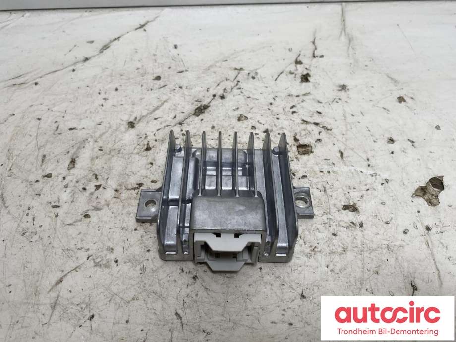 Styreenhet diverse til Mercedes EQC, 2019-->>  (HARMAN AUTOMOTIVE|A2139005932)