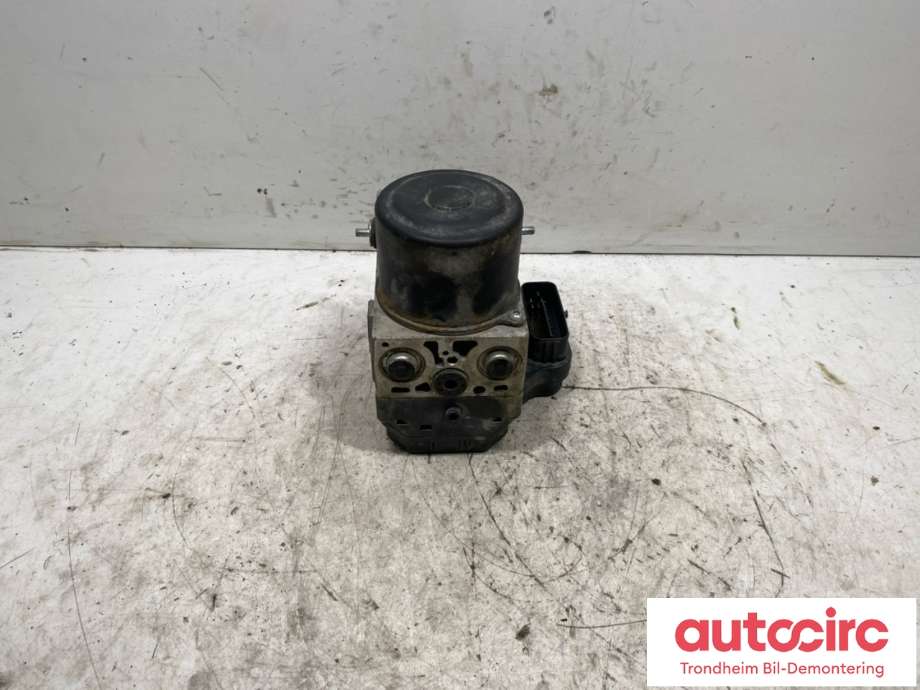 ABS sentral til Toyota RAV4 2006-2009 (Type III, Fase 1)  (4405042230|)
