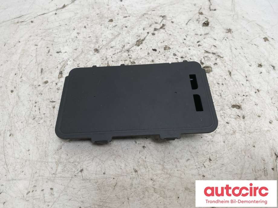 Dashbord trådløs mobillader til VW ID.7 2023-->>  (3P0 035 502 B|)