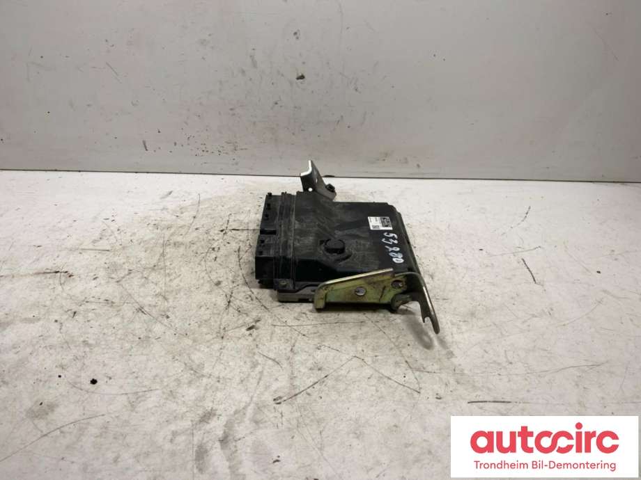 Styreenhet motor til Toyota Prius 2009-2016 (Type III) (COMBI) (COMBI) (DENSO|8966047450|275400-5591|)