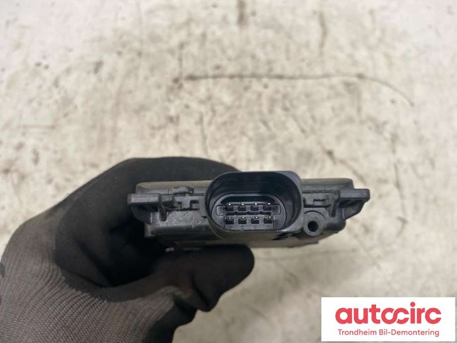 Sensor radar til Škoda Enyaq 2021-->>  (2Q0 907 685 G|)