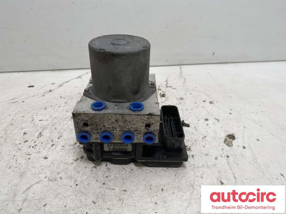 ABS sentral til Mercedes Sprinter 2006-2013 (Fase 1) (906) (906) (BOSCH|A0014464289|A0074314712|A0074313912)