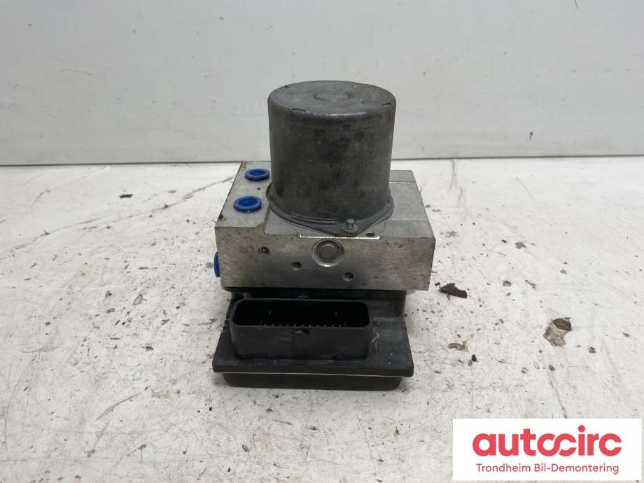 ABS sentral til Mercedes Sprinter 2006-2013 (Fase 1) (906) (906) (BOSCH|A0014464289|A0074314712|A0074313912)