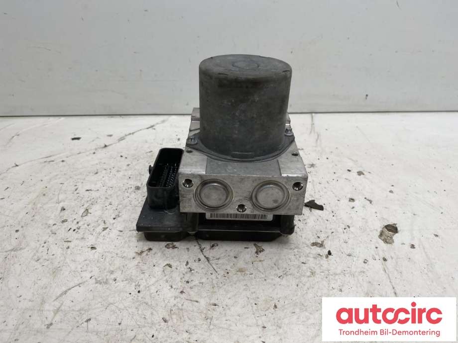 ABS sentral til Mercedes Sprinter 2006-2013 (Fase 1) (906) (906) (BOSCH|A0014464289|A0074314712|A0074313912)