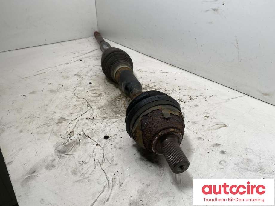 Drivaksel høyre foran, diesel/automat til Volvo XC70 2008-2013 (Type II, Fase 1)  (30711430|36011304|)