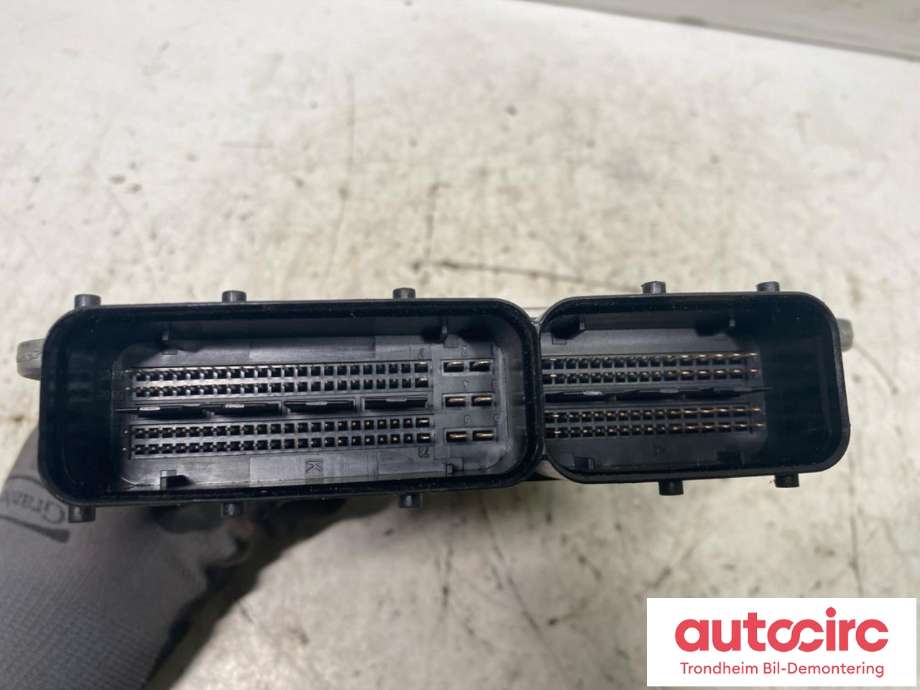 Styreenhet motor til Audi A4 2007-2014 (Type IV) (B8) (B8) (BOSCH|03L 906 022 JM|0 281 015 328|)