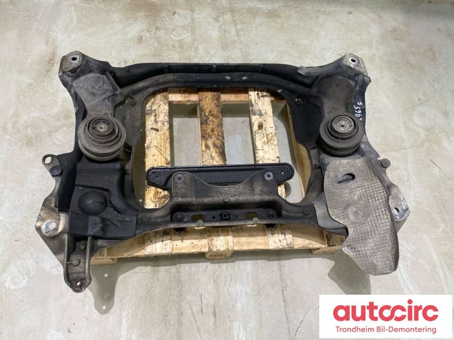Travers foran hoved til Kia Venga 2010-2017  (624001P000|)