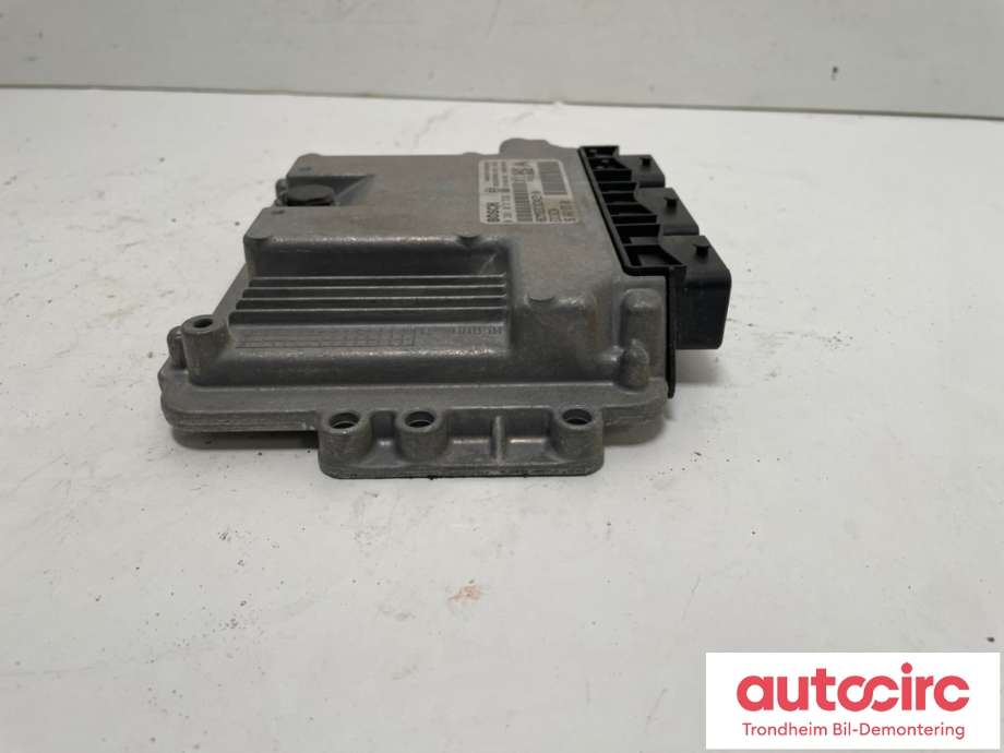 Styreenhet motor til Peugeot 307 2005-2008 (Fase 2) (BOSCH|9664257580|1942NZ|0281013332)