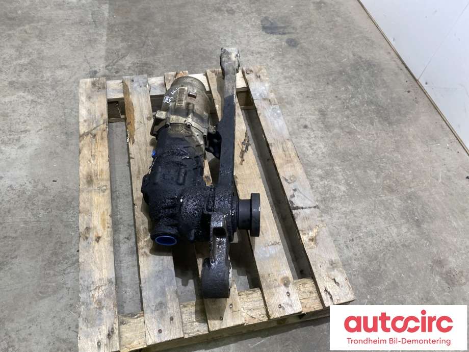 Kardang klokke foran til Mercedes Vito/Viano 2010-2014 (Fase 2) (W639) (W639) (A 639 330 04 02|)