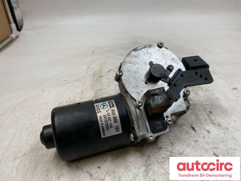 Viskermotor frontrute til Mercedes ML 2005-2011 (W164) (W164) (A1648202442|)