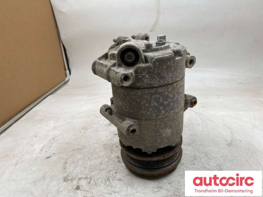 Aircondition kompressor til Ford Focus 2011-2014 (Type III, Fase 1) (1799468|AP31-19D629-BB|1901471| REAP31-19D629-BB)