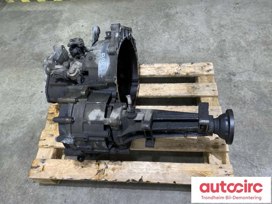 Girkasse manuell til VW Transporter / Caravelle 1990-2003 (T4) (T4) 