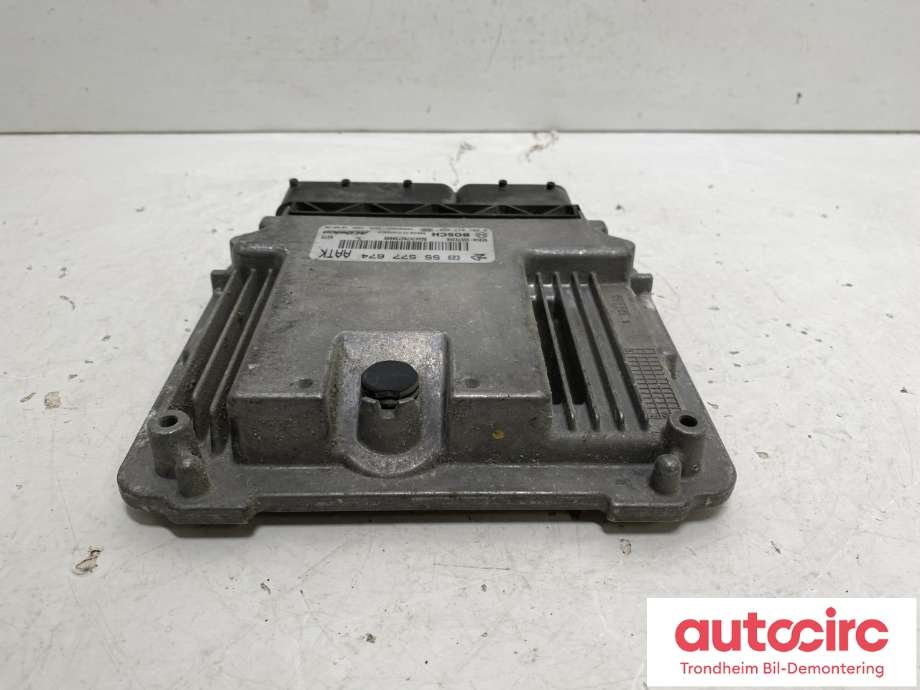 Styreenhet motor til Opel Insignia A 2009-2014  (BOSCH|55577674|55575350|0281017452)