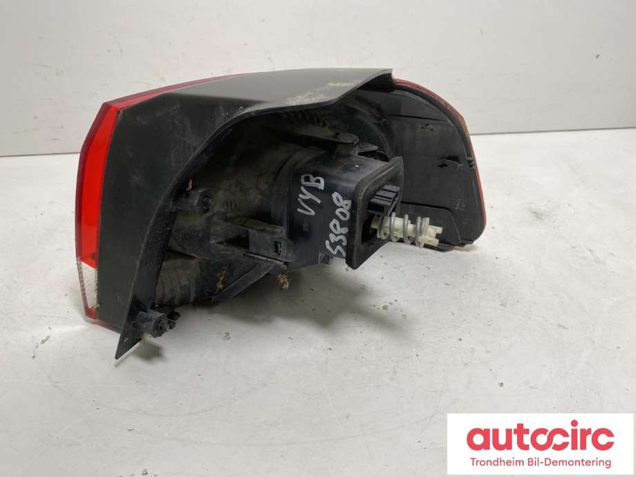 Baklykt venstre ytre til VW Golf VI 2008-2012 (5K0945095M|)