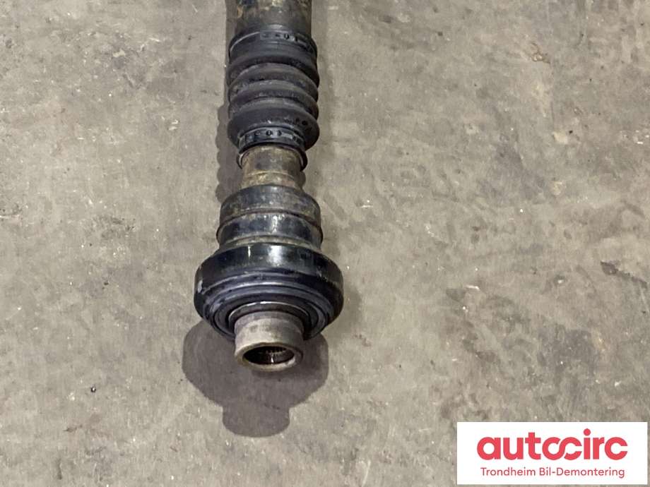 Mellomaksel fremre til Porsche Cayenne 2010-2017 (92A) (92A) (958 421 010 11|958 521 101 B|)