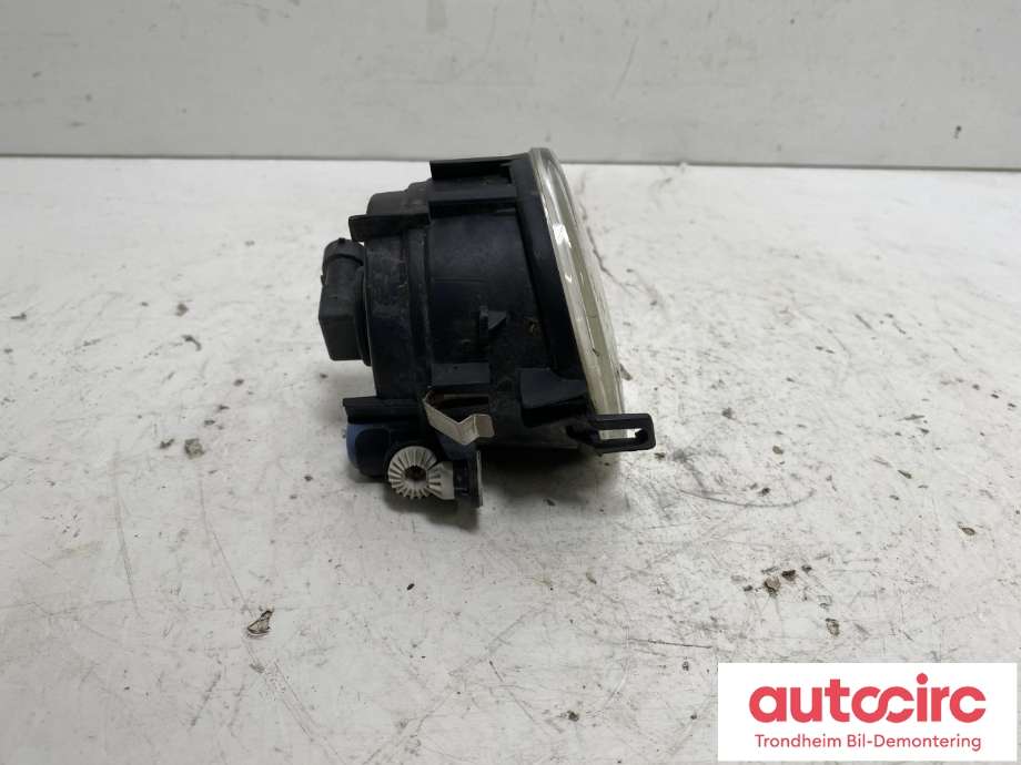 Tåkelykt venstre foran til BMW X3 2010-2017 (F25) (F25) (HELLA|7238787|63177238787|)