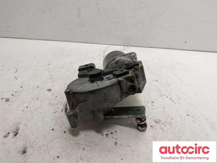 Viskermotor frontrute til Mercedes Vito/Viano 2010-2014 (Fase 2) (W639) (W639) (VALEO|A6398200140|405148|)