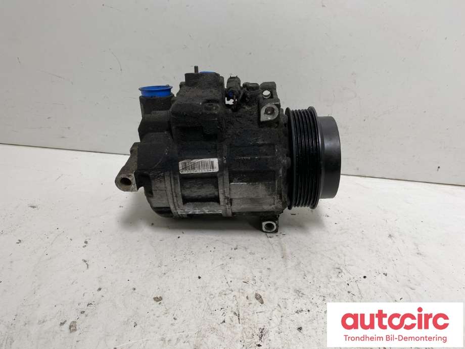 Aircondition kompressor til Mercedes Vito/Viano 2010-2014 (Fase 2) (W639) (W639) (VALEO|A0022307211|A 002 230 72 11 80|A 002 230 72 11 87)