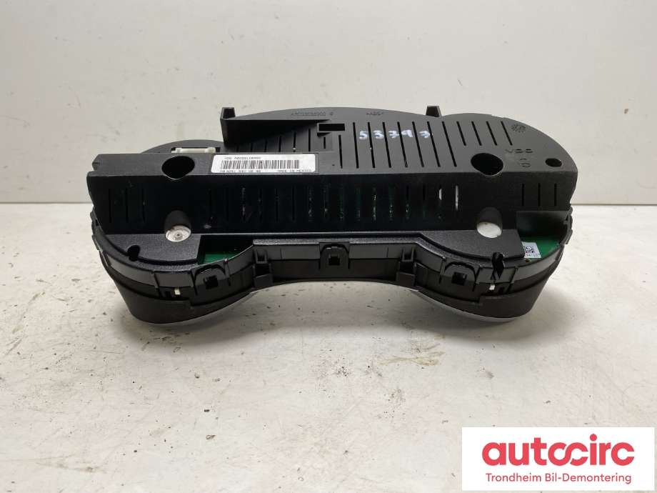 Instrumentpanel til Mercedes ML 2005-2011 (W164) (W164) (A 251 540 06 48|A 251 540 26 48|A 251 900 60 00)