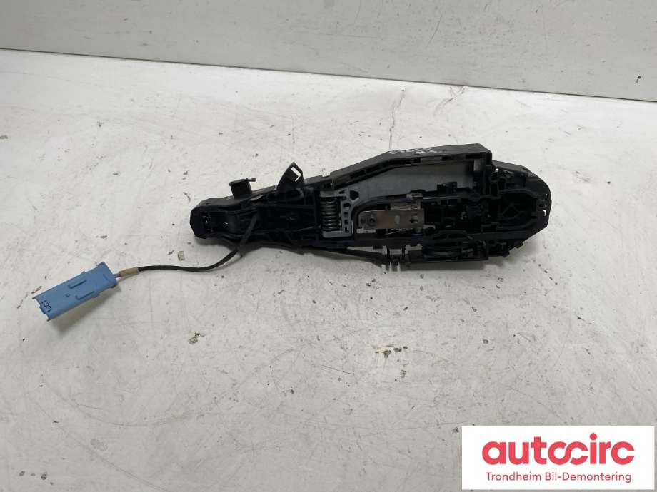 Dørhåndtak utv høyre til Toyota Proace 2016-->> (Type II) (SKYVEDØR|9686433780|SU001A3559|SU001A3061| SU001B2315)
