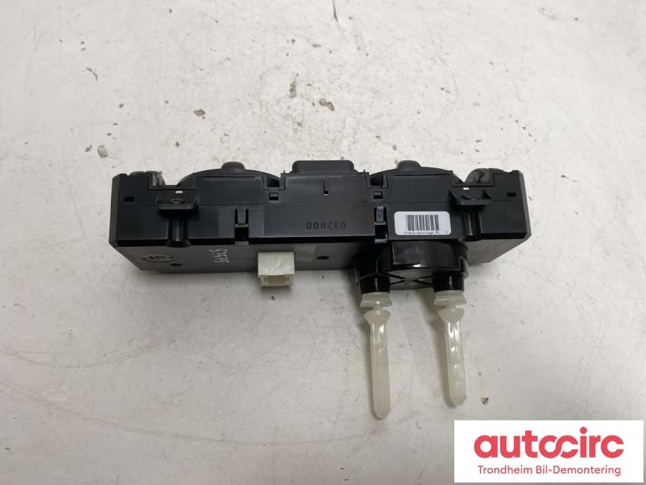 Varmeapparat betjening til Mercedes SLK 1997-2004 (R170) (R170) (A1708300985|)