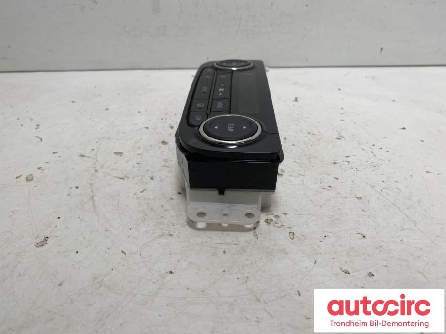 Varmeapparat betjening til Mitsubishi Outlander 2012-2015 (Type III, Fase 1) (7820A465XA|)