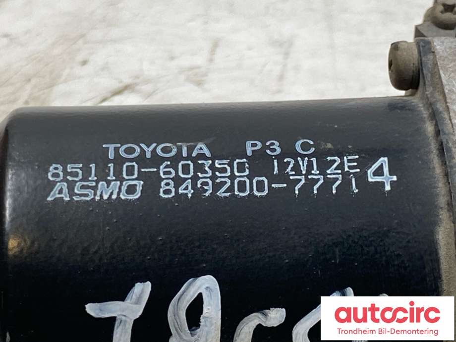 Viskermotor frontrute til Toyota Land Cruiser 120 2002-2009  (8511060350|)