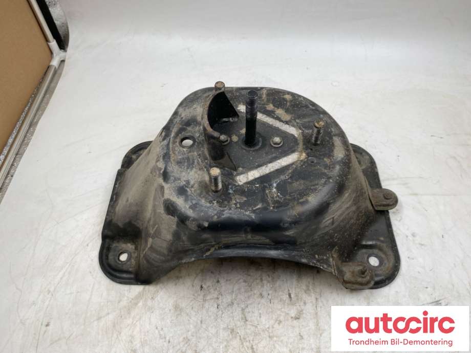 Reservehjulsoppheng til Toyota Land Cruiser 120, 2002-2009 (5190860151)