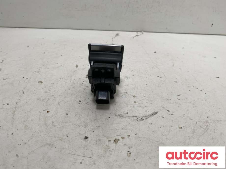 Bryter elektrisk håndbrekk/parkbrems til Ford Mustang Mach-e 2020-->>  (GJ5T-2B623-CBW|2079409|GJ5T-2B623-CB3JA6)