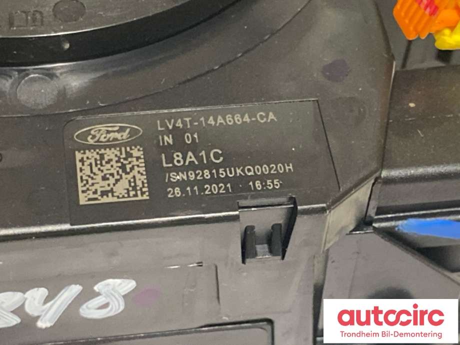 Bryter combi til Ford Mustang Mach-e 2020-->>  (LV4T-14A664-CA|LJ8T-3F944-AD|LJ8T-14B522-AC3JA6| 2539910| 2496064)