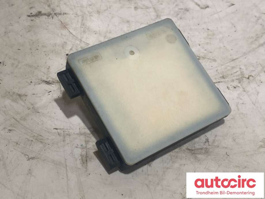 Sensor blindsone til Ford Mustang Mach-e 2020-->>  (HØYRE FORAN|ML3T-14H031-AJ|2657693|ML3T-14H031-AK)