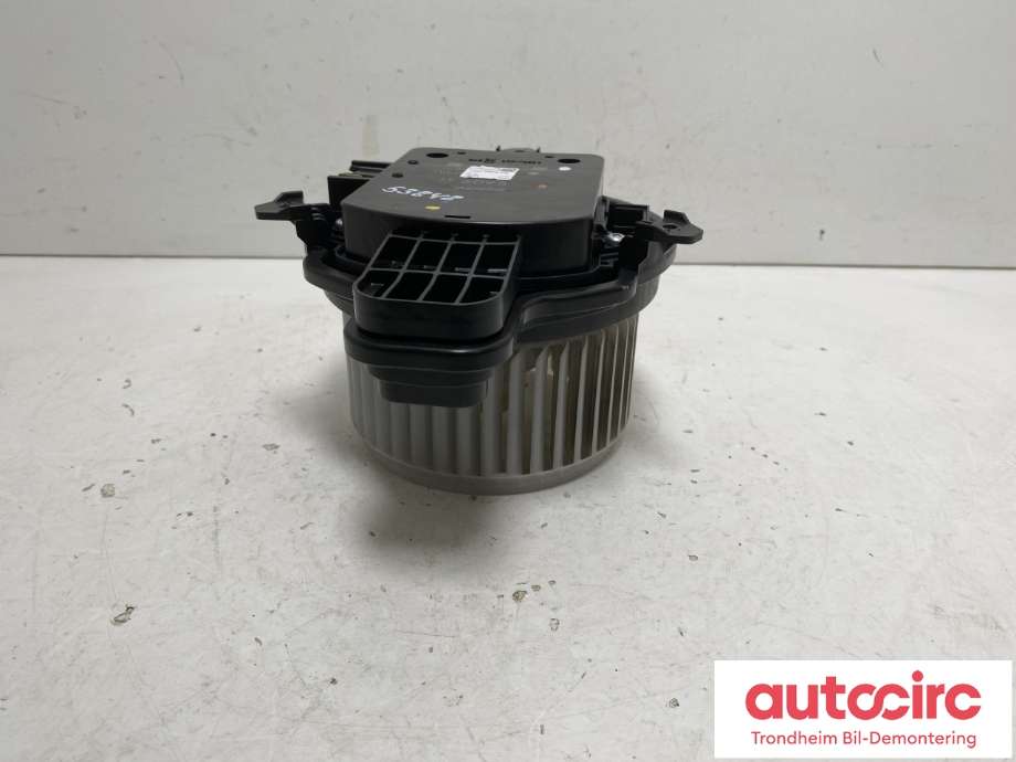 Varmeapparat motor til Ford Mustang Mach-e 2020-->>  (DENSO|JX6A-19846-CC|2482519)