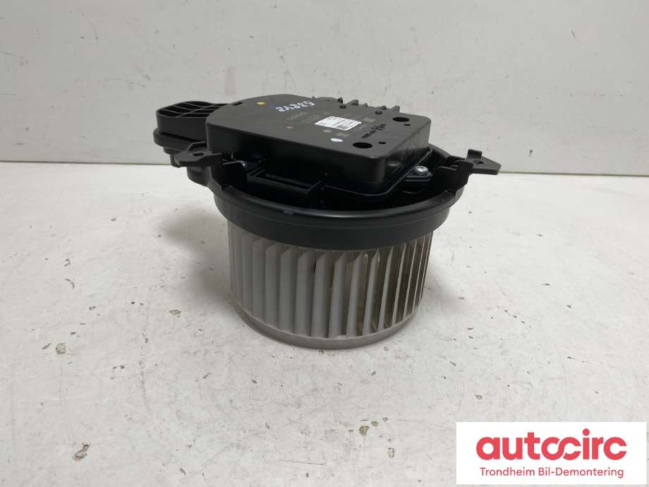 Varmeapparat motor til Ford Mustang Mach-e 2020-->>  (DENSO|JX6A-19846-CC|2482519)