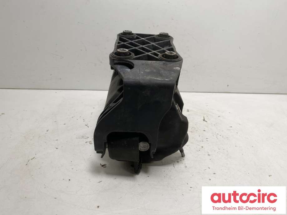 Aircondition kompressor elbil til Ford Mustang Mach-e 2020-->>  (LJ9H-19J262-B|LJ9H-19D623-AC|2723029)