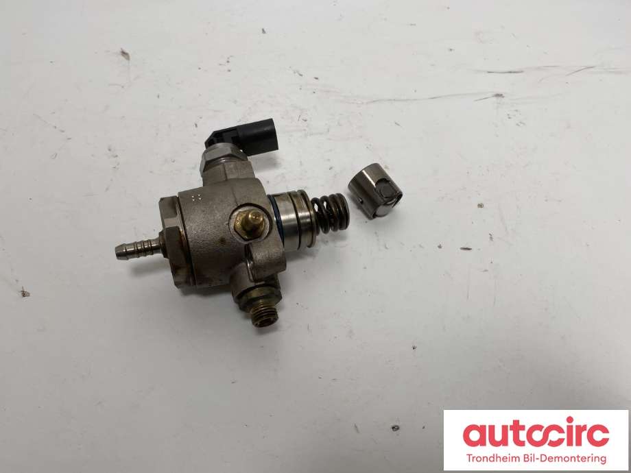 Bensinpumpe elektrisk til VW Golf VII 2017-2020 (Fase 2)  (06L127025R|06L127025T|)