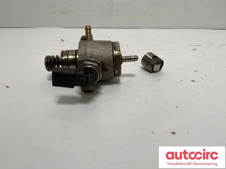 Bensinpumpe elektrisk til VW Golf VII 2017-2020 (Fase 2)  (06L127025R|06L127025T|)