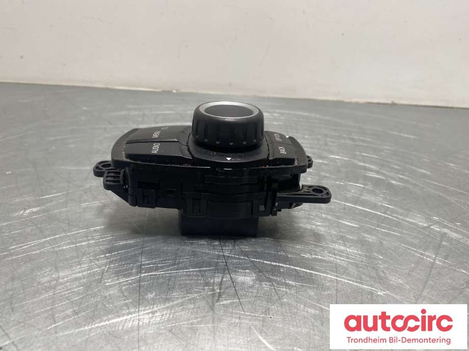 Bilstereo betjeningspanel til BMW 3-Serie 2012-2018 (F30/F31/F34) (F30/F31/F34) (6170404|61316814183|)