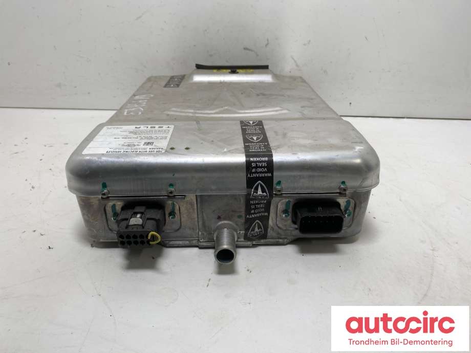 Batterilader (OBC - On Board Charger) til Tesla Model S 2013-2016 (Fase 1)  (1014963-00-C|1020451-00-C|1014963-00-E|1014963-00-F|1014963-00-G|1014963-00-J|1014963-00-K|1014963-00-L|1014963-03-A|1014963-04-A|1014963-06-A|1014963-99-K)