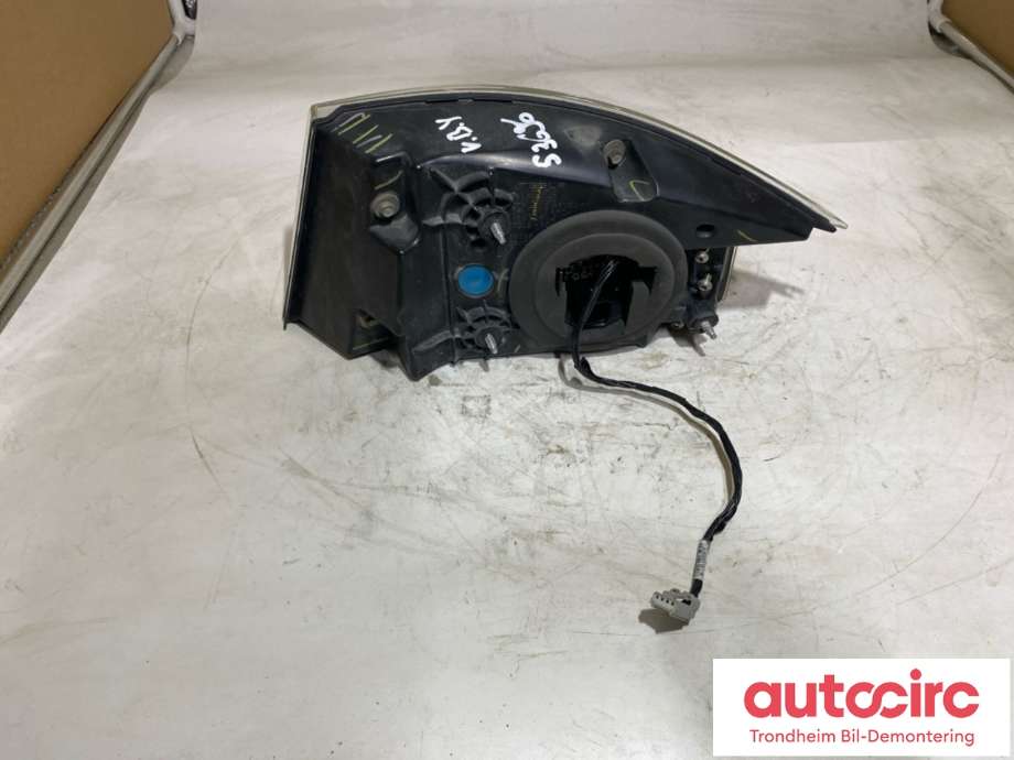 Baklykt venstre ytre til Tesla Model S 2013-2016 (Fase 1)  (6005920-00-C|6005920-00-D|6005920-00-E|6005920-00-F|6005920-00-J)