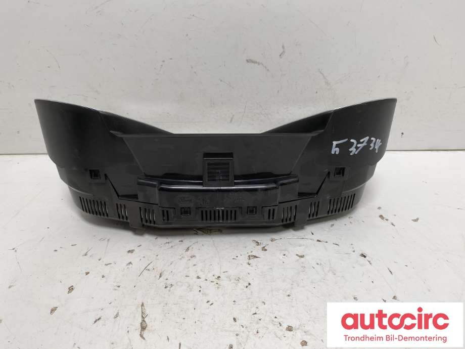 Instrumentpanel til Ford Focus 2011-2014 (Type III, Fase 1)  (1879756|BM5T-10849-BCH|)