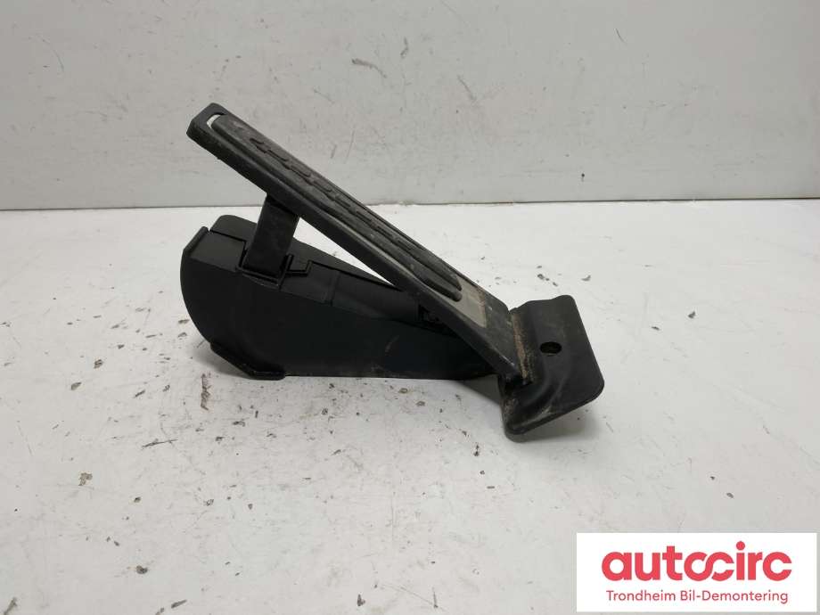 Pedal gass til BMW iX2 2024-->>  (6889825|35406889825|)