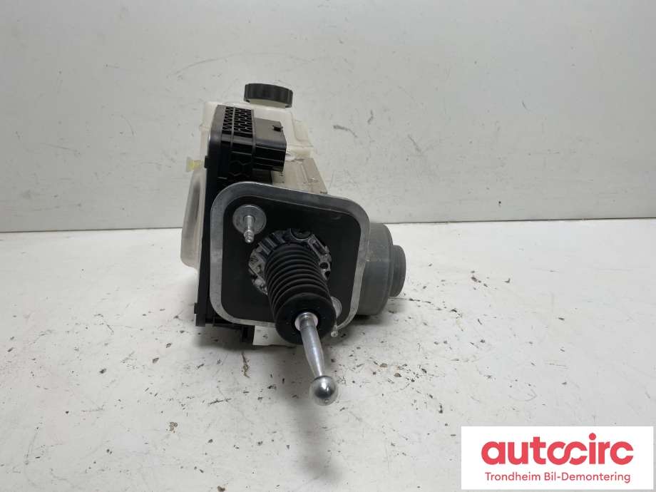 Bremsekraft-forsterker til BMW iX2 2024-->>  (5A96BF7|34505B41379|)