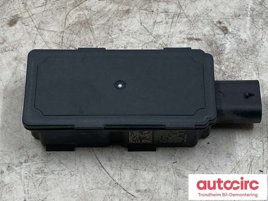 Antenne navigasjon til BMW iX2 2024-->>  (5A81725|61355A9DDD0|61355B4E029)