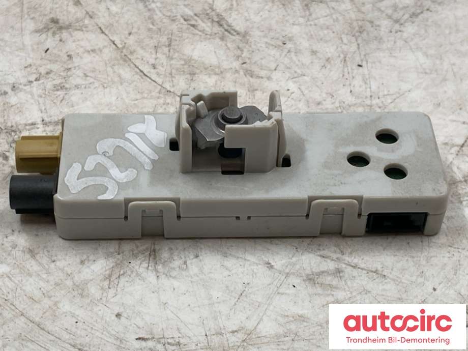 Antenne forsterker til BMW iX2 2024-->> (5A5F0A5|65205A5F0A5|)
