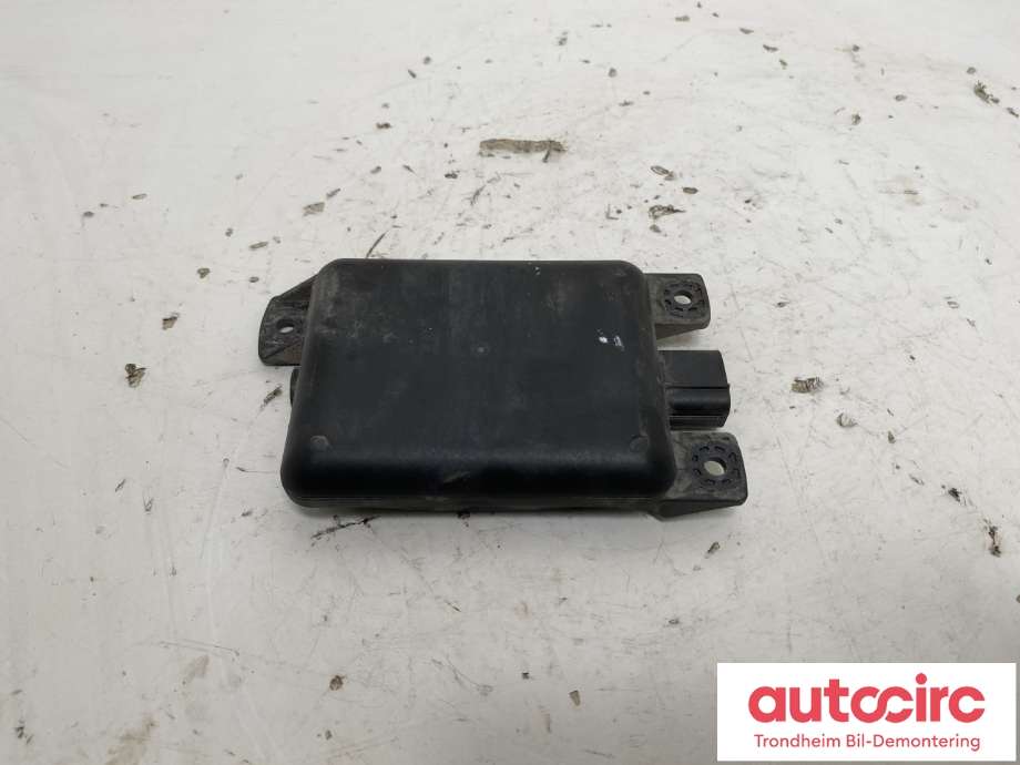 Sensor blindsone til Mazda 6, 2018-->> (Type III, Fase 3)  (HELLA|GV9S-67-Y90D)