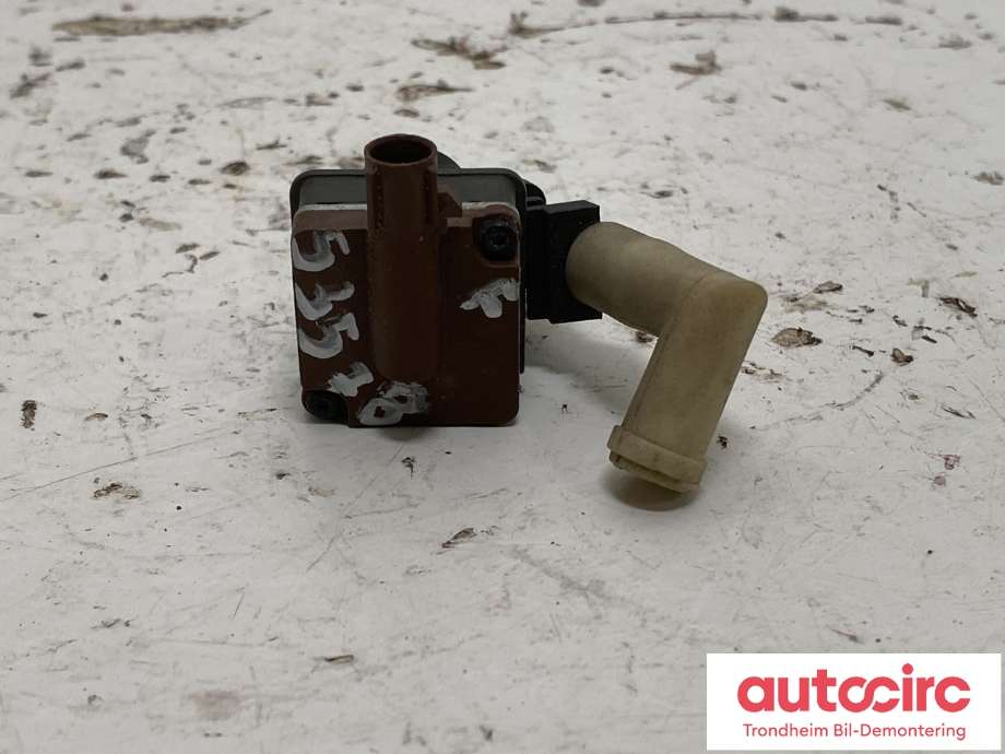 Parkeringskamera foran til VW Amarok 2022-->> (Type II)  (FOMOCO|ML3T-19G490-BC|2HJ980546G|)