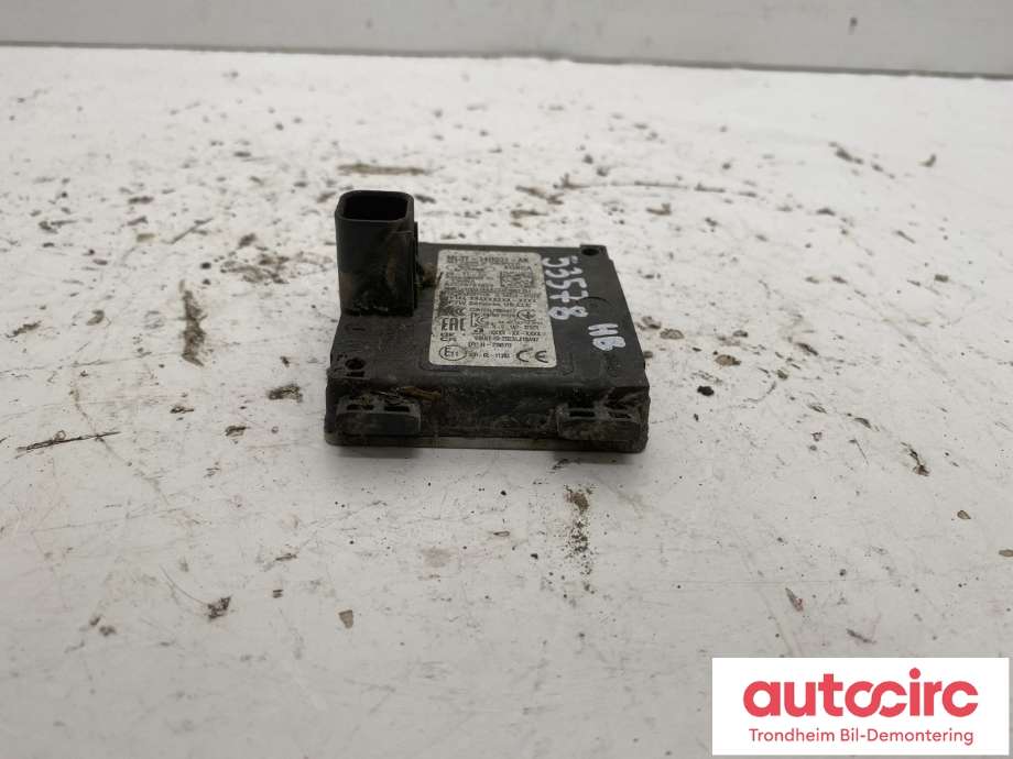 Sensor blindsone til VW Amarok 2022-->> (Type II)  (ML3T-14H031-AK|2HJ907572B|2HJ907572C)