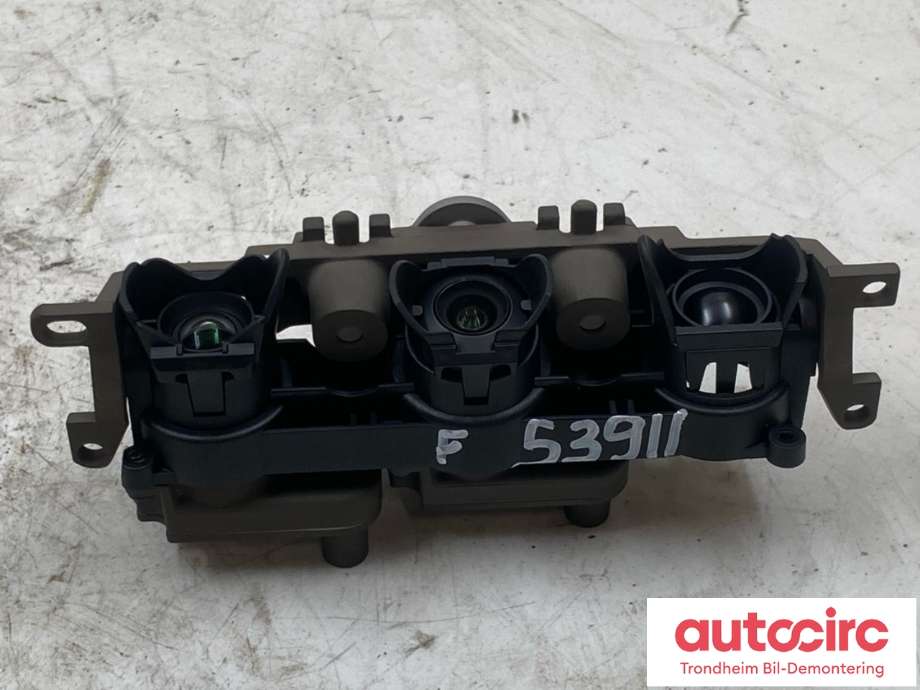 Kamera til Tesla Model Y 2024-->> (Type II) (1806315-03-F|)